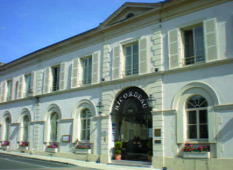 Hotel-Restaurant Ricordeau Loue Экстерьер фото