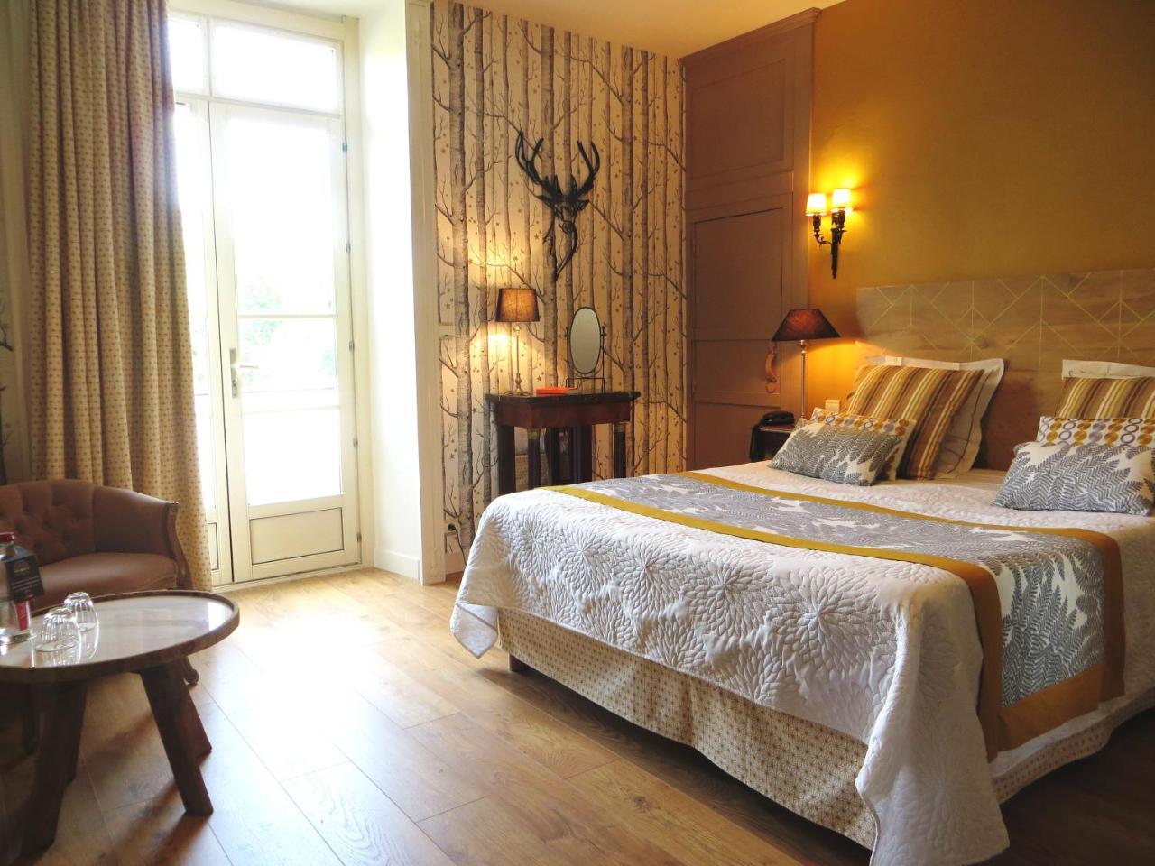Hotel-Restaurant Ricordeau Loue Экстерьер фото