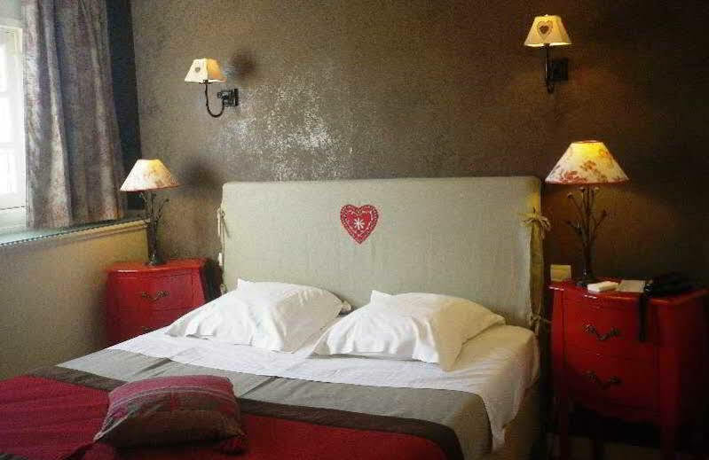 Hotel-Restaurant Ricordeau Loue Экстерьер фото